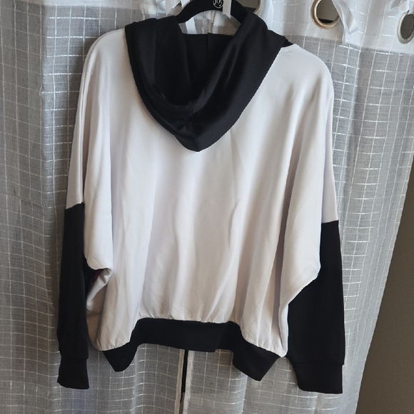 Karl Lagerfeld Black and White Hoodie - Picture 6 of 8